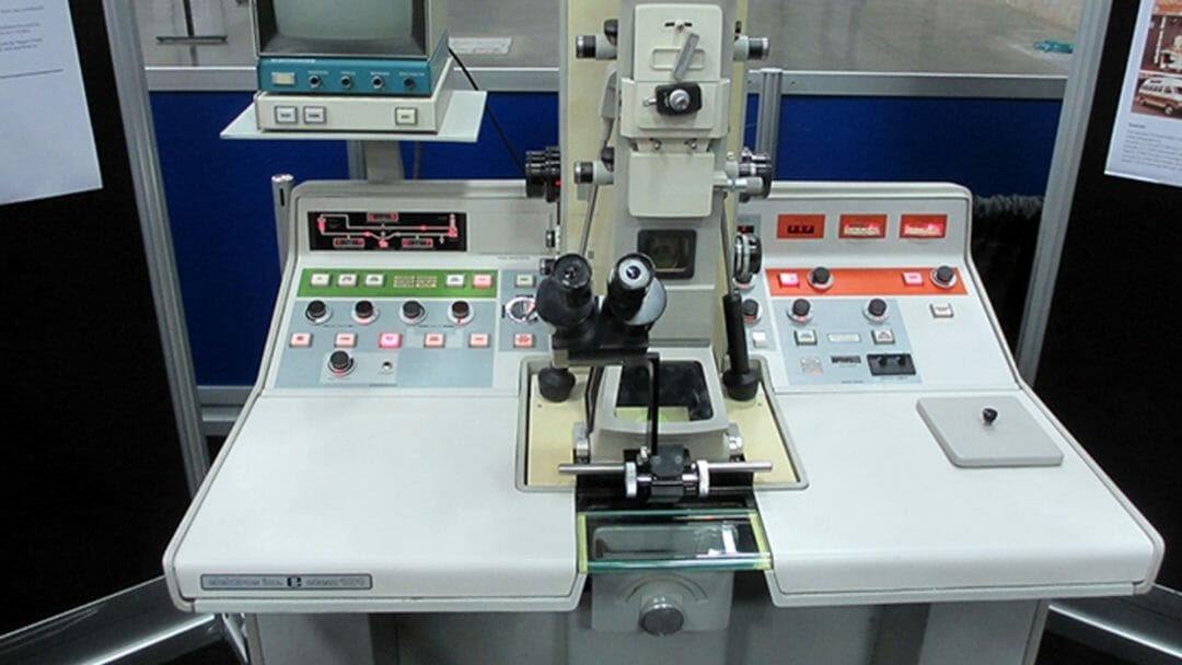 History of an unknown Electron Microscope, from TEKTRONIX