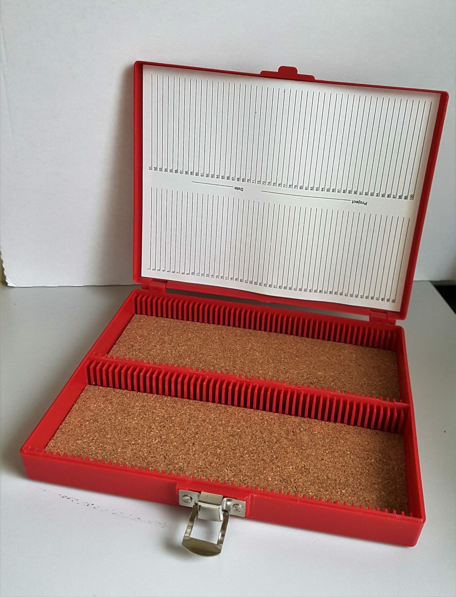 Boite-de-rangement 100 lames